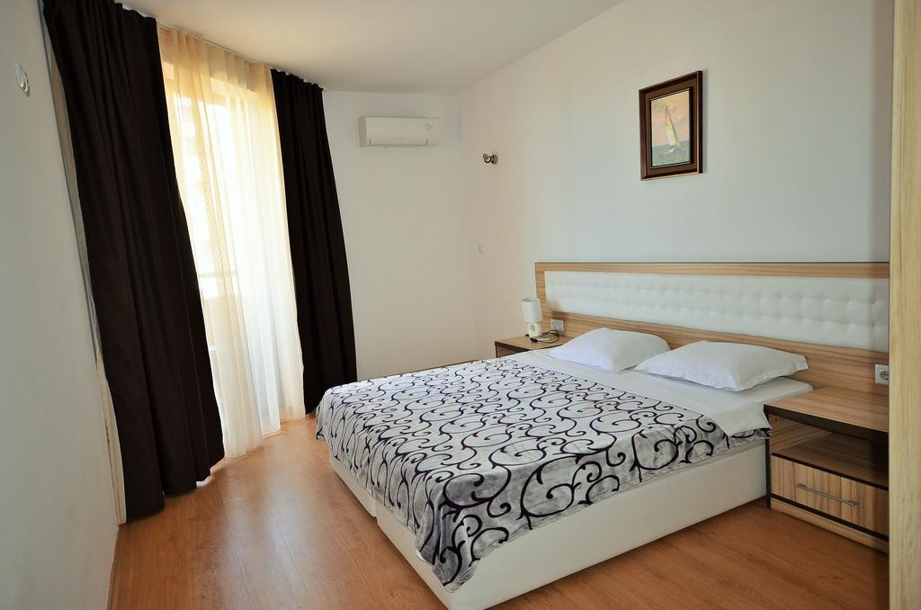 Millennium Apart Complex Sveti Vlas Exterior foto